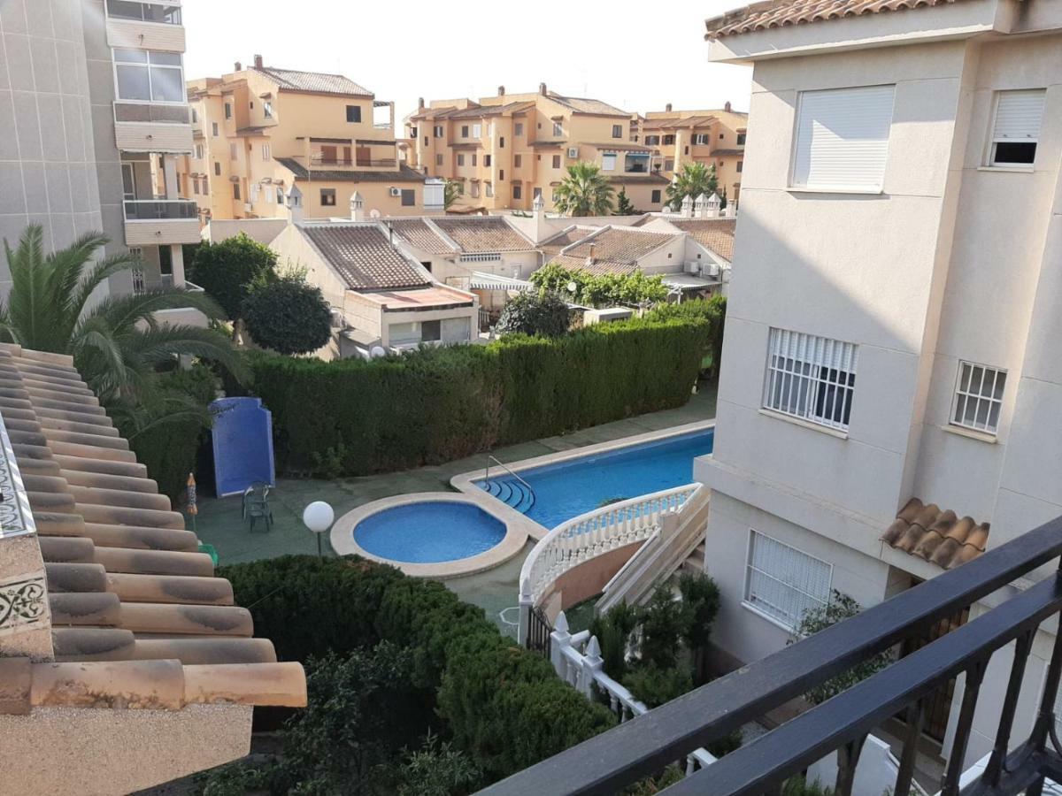 Residencia Alhambra Los Cisnes Torrevieja Eksteriør billede